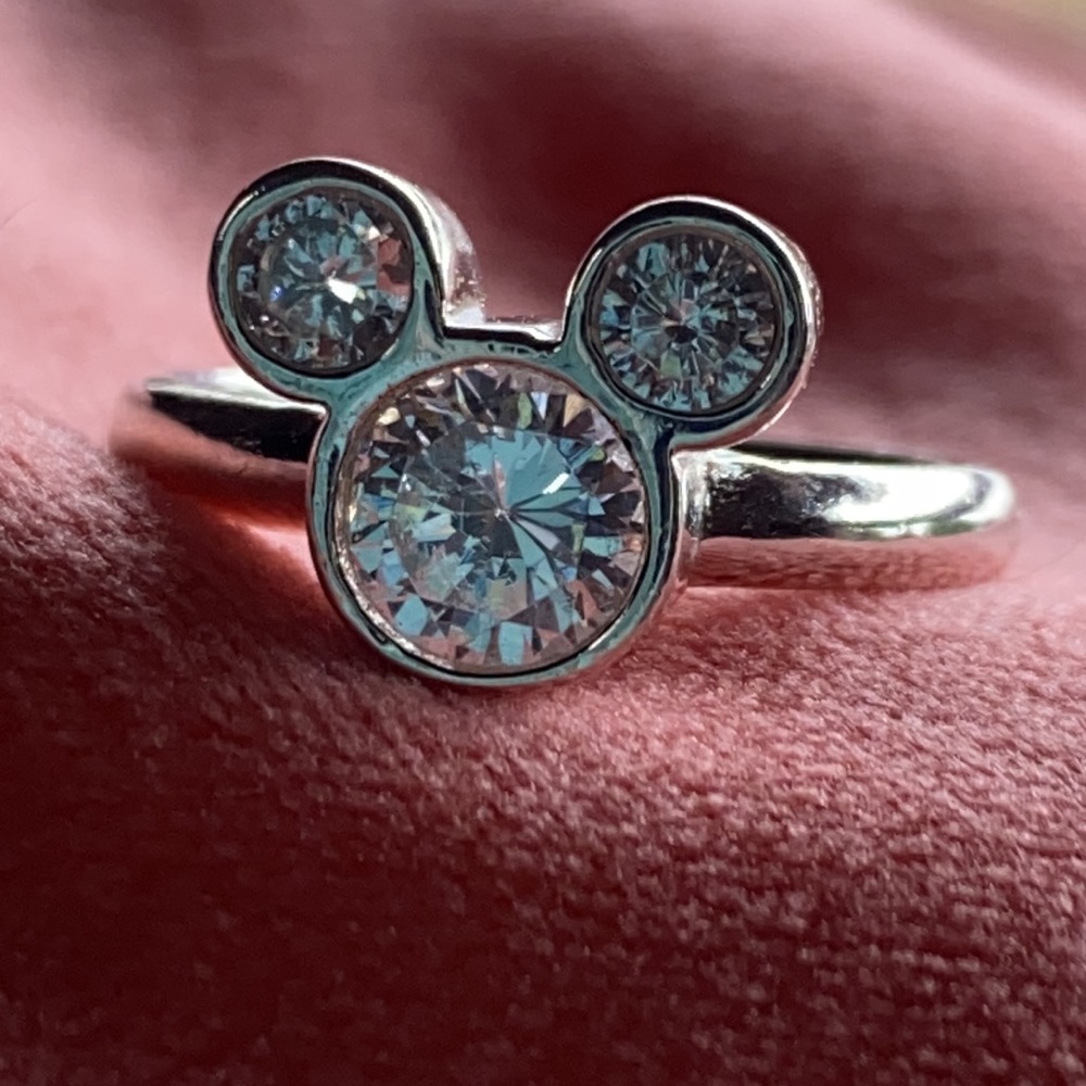 Genuine Disney Jewlery Brand Mickey Mouse Ring ✔️Size 8 925 Stamped & Hallmarked